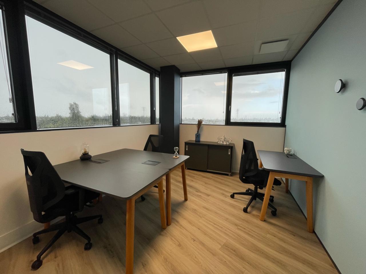 Bureau Saint-Herblain 560m² Location bureau Saint-Herblain Loire-Atlantique OLBUR2426356 3